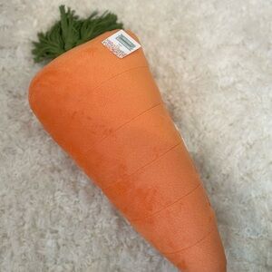 Bullseye’s Playground Orange Carrot‎ Plush Pillow NWT